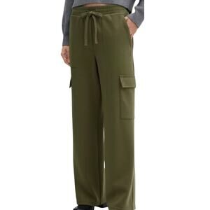 Banana Republic BR Sport Olive Cargo Pants (EUC) Size Medium